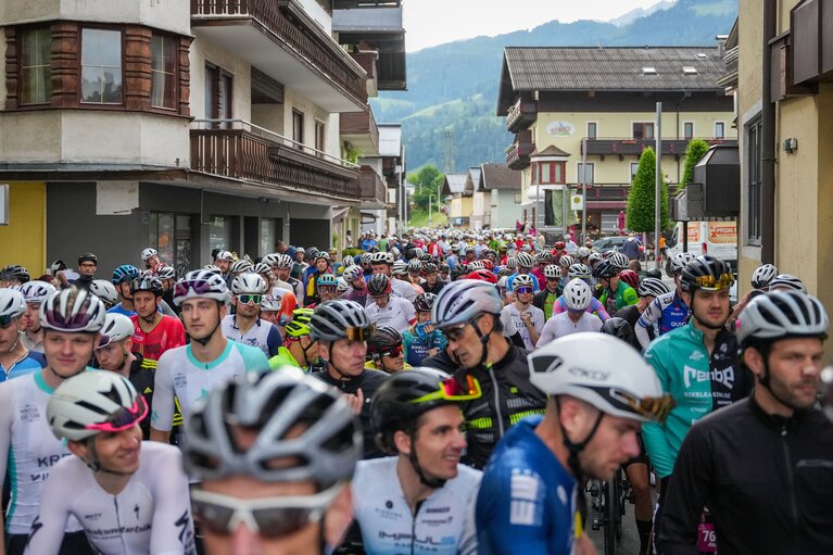 Gespanntes Warten auf den Startschuss | © TVB BRUCK FUSCH | GROSSGLOCKNER/Roland Hölzl